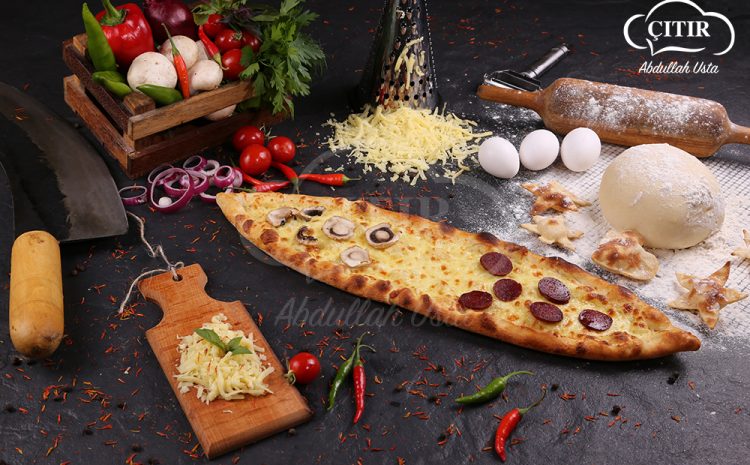 Kaşarlı Mantarlı Pide